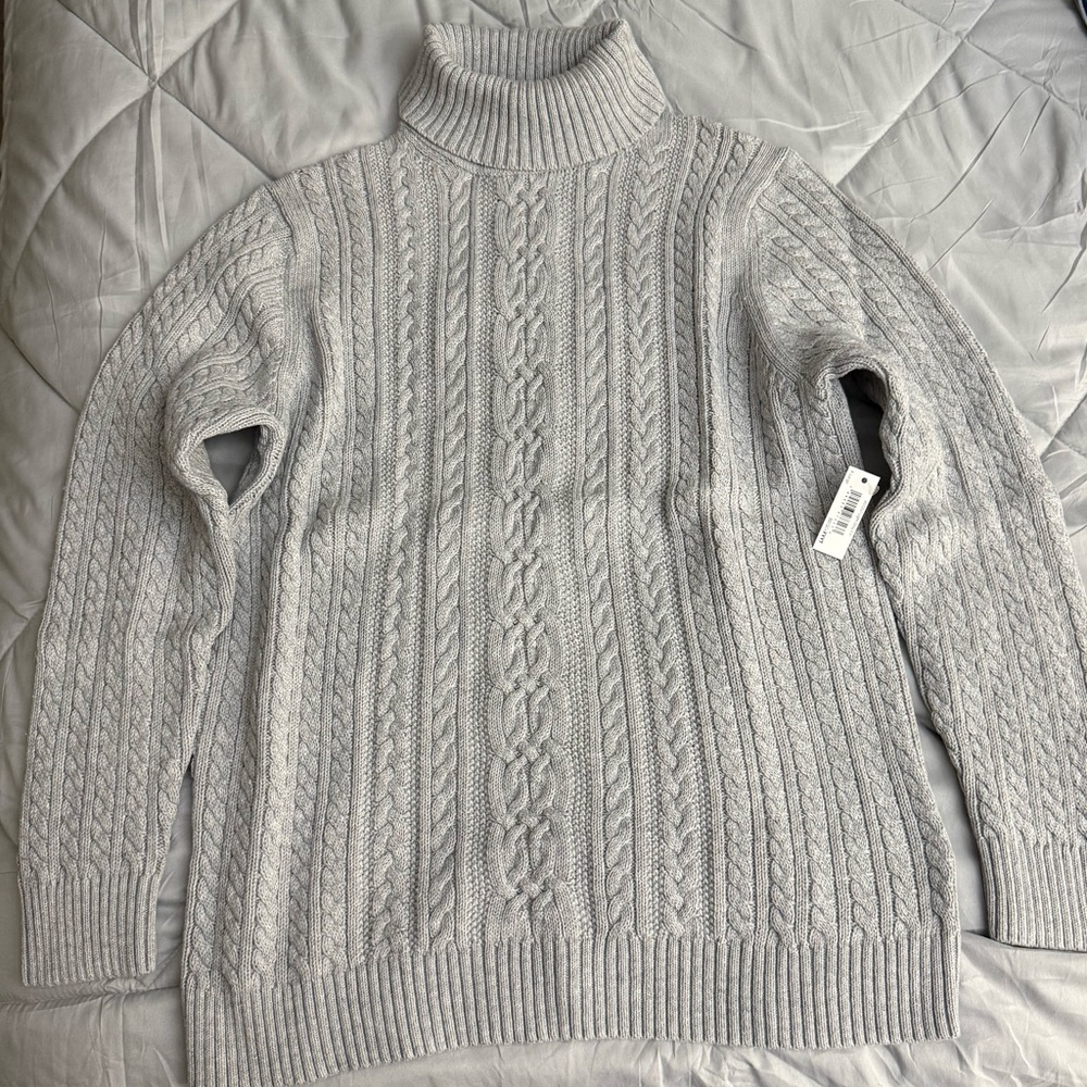 Grey Long Sleeve Cable Knit Sweater